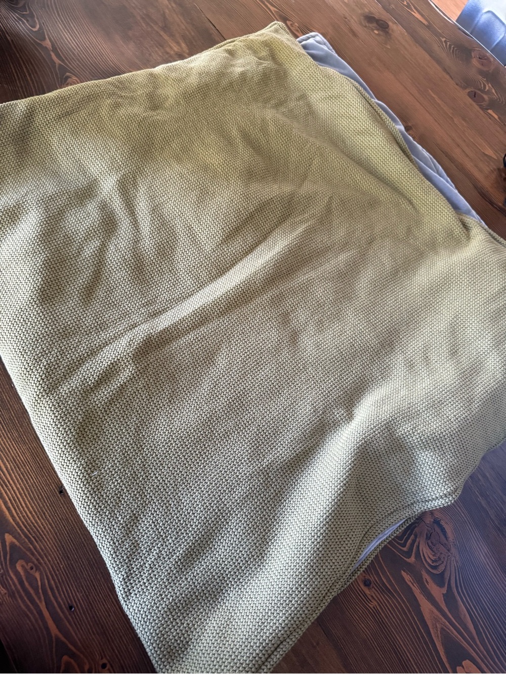 Textured Knit Rechargeable Heated Throw Blanket in Olive Green
